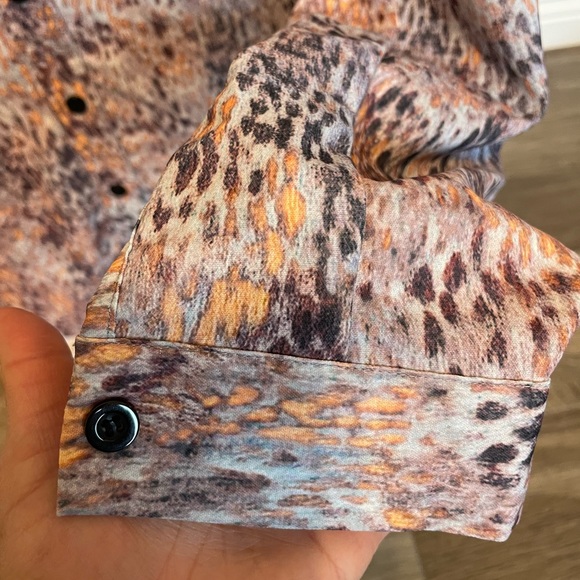 Satin button down shirt - Picture 4 of 4